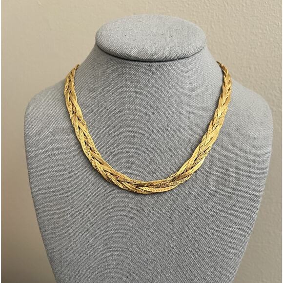 Vintage Lady Remington Gold Tone Braided Necklace - 18 Inch - Picture 2 of 7